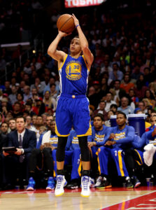 LOS ANGELES, CA - MARCH 31:  Stephen Curry #30 of the Golden State Warriors shoots against the Los Angeles Clippers at Staples Center on March 31, 2015 in Los Angeles, California.   NOTE TO USER: User expressly acknowledges and agrees that, by downloading and or using this photograph, User is consenting to the terms and conditions of the Getty Images License Agreement.  (Photo by Stephen Dunn/Getty Images)